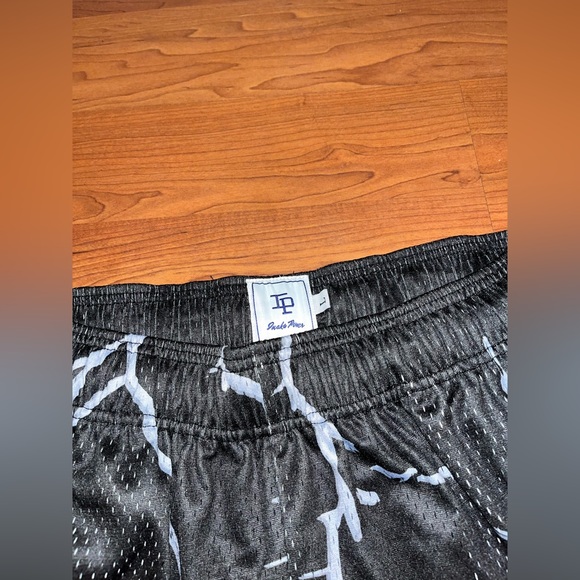 INAKA POWER LIGHTNING V2 SHORTS lightly used, no bag - Picture 2 of 2